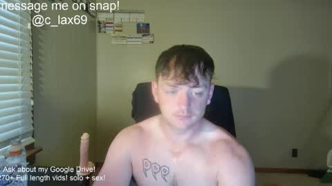 Snapshot of sexylax69 chatting on 07.28.26 sexylax69 online show from 07.28.26