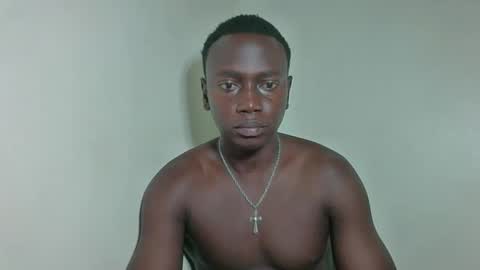 sexylinkebony2 online show from 03.14.26