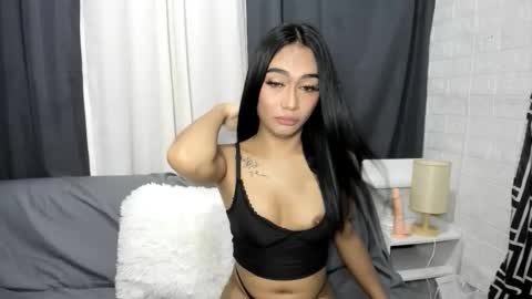 maxine online show from 09.12.25