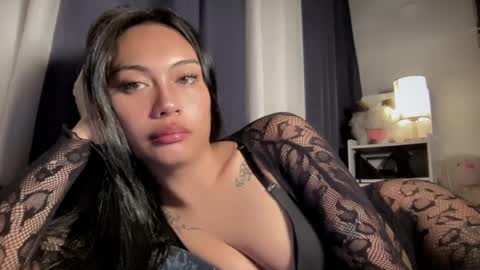 maxine online show from 04.03.26