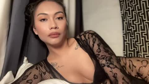 maxine online show from 05.17.26