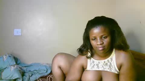 Snapshot of sexylucy33 chatting on 01.31.26 sexylucy33 online show from 01.31.26