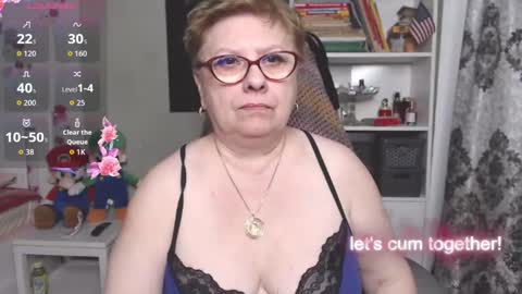 Snapshot of sexylynette4u chatting on 02.09.26 sexylynette4u online show from 02.09.26