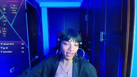 Snapshot of sexynaf chatting on 01.05.25 N A F online show from 01.05.25