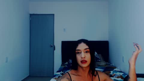 Snapshot of sexynatalia25 chatting on 02.01.25 Natalia Duran online show from 02.01.25