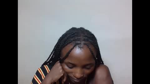 VIVIAN online show from 10.31.25