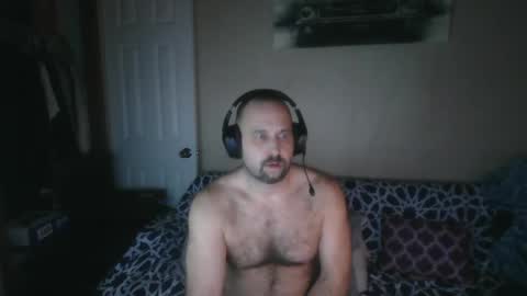 Snapshot of sexypeople4204u chatting on 12.24.24 sexypeople4204u online show from 12.24.24