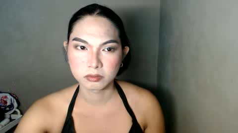 Snapshot of sexypetiteraine chatting on 06.01.26 sexypetiteraine online show from 06.01.26