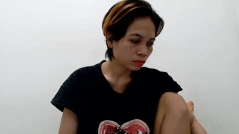 Snapshot of sexypinay_lyn chatting on 06.17.26 sexypinay_lyn online show from 06.17.26