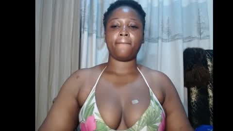 Snapshot of sexyprimxx chatting on 05.01.26 sexyprimxx online show from 05.01.26