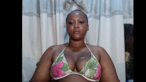 Snapshot of sexyprimxx chatting on 05.02.26 sexyprimxx online show from 05.02.26
