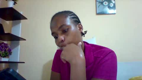 Snapshot of sexyqueen3457132 chatting on 02.11.25 DOVY ACHIENG online show from 02.11.25