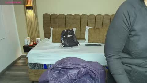 Snapshot of sexyrachel_ chatting on 10.10.25 R A C H E L online show from 10.10.25
