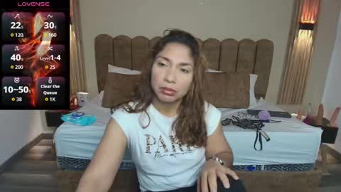 Snapshot of sexyrachel_ chatting on 10.14.25 R A C H E L online show from 10.14.25