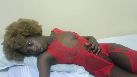 Snapshot of sexyranny chatting on 02.17.25 ranny online show from 02.17.25