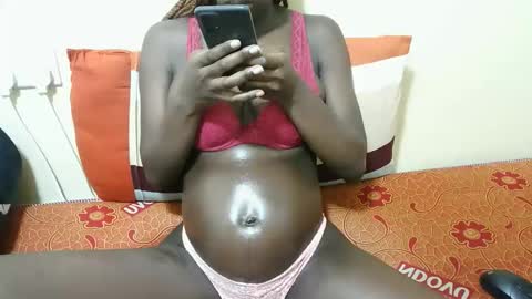 Snapshot of sexyranny chatting on 09.14.25 ranny online show from 09.14.25