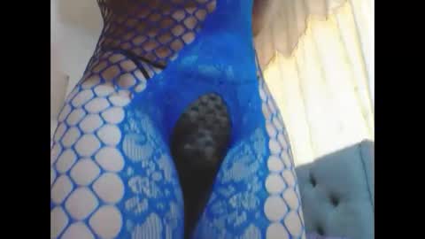 Snapshot of sexysafiravenus chatting on 04.28.26 Venus Independent Model online show from 04.28.26