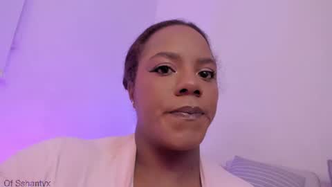 Snapshot of sexyshantal_ chatting on 07.29.26 Sshanty online show from 07.29.26
