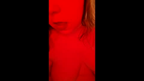 sexysidney22 online show from 04.17.26