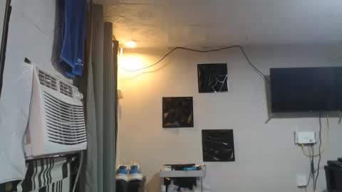 sexystrongcum online show from 03.09.26