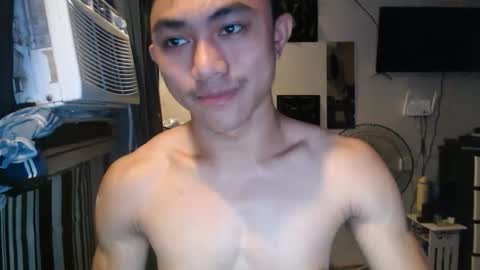 sexystrongcum online show from 04.05.26