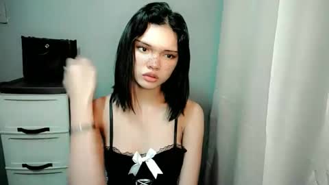 Snapshot of sexytight_tanya chatting on 10.23.25 sexytight_tanya online show from 10.23.25