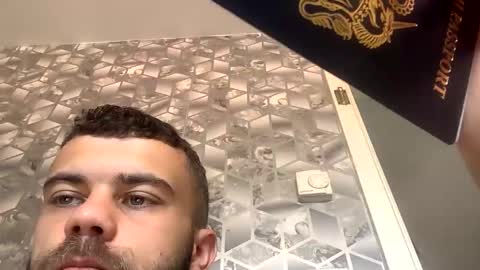 Sexytombigcock british dilf cum bbc online show from 09.15.25