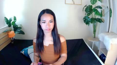 Snapshot of sexytrixie11 chatting on 05.17.26 sexytrixie11 online show from 05.17.26