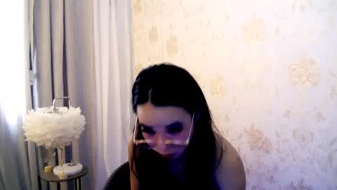 sexytrixie11 online show from 06.17.26