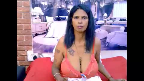 Snapshot of sexyva4u2luv chatting on 05.03.26 sexyva4u2luv online show from 05.03.26