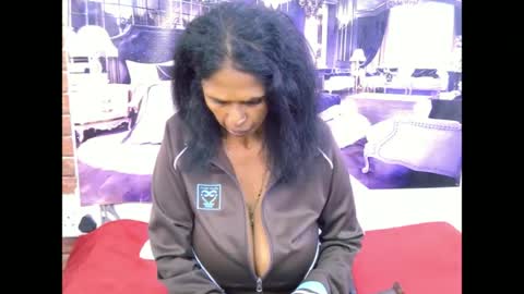 sexyva4u2luv online show from 06.19.26
