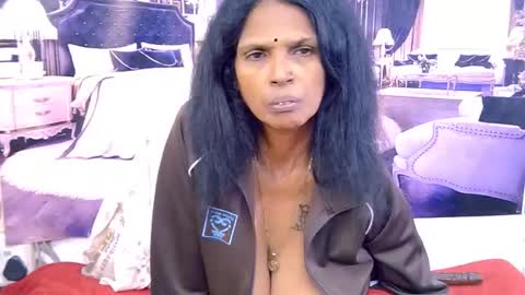 sexyva4u2luv online show from 06.20.26