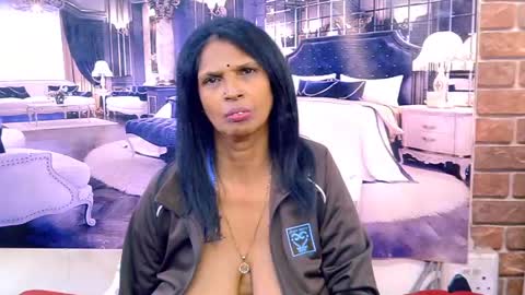 sexyva4u2luv online show from 06.23.26