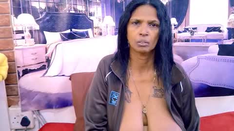 sexyva4u2luv online show from 07.29.26
