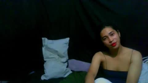 Snapshot of sexyversy chatting on 05.17.26 sexyversy online show from 05.17.26