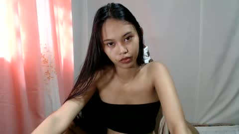 Snapshot of sexyy_monica chatting on 06.27.26 MONICA online show from 06.27.26