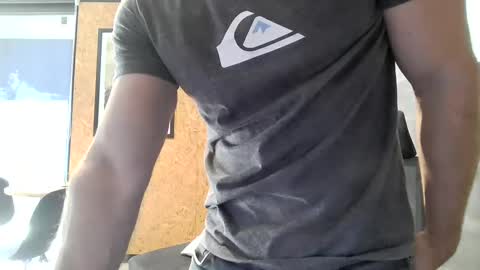 shad0w_hunter online show from 02.28.25