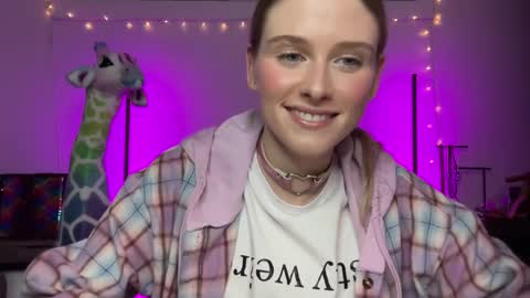 Snapshot of shadebabe chatting on 12.29.24 shadebabe online show from 12.29.24