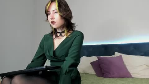 Bella online show from 07.11.26