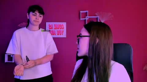 shadow_kiss online show from 06.02.26