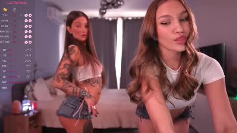 Sindy and Nancy  Next stream 1 December  online show from 10.11.25