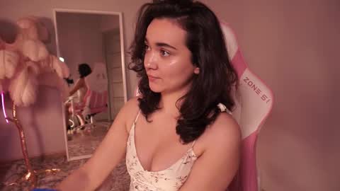 Lily  online show from 11.03.25