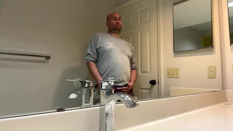 Snapshot of shadystl chatting on 03.18.26 shadystl online show from 03.18.26