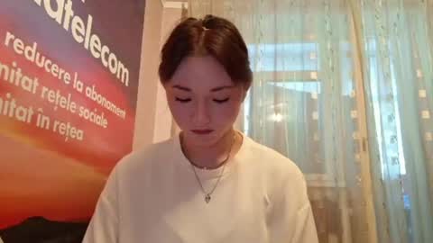 Snapshot of shalandaneubauer chatting on 07.21.26 Lily online show from 07.21.26