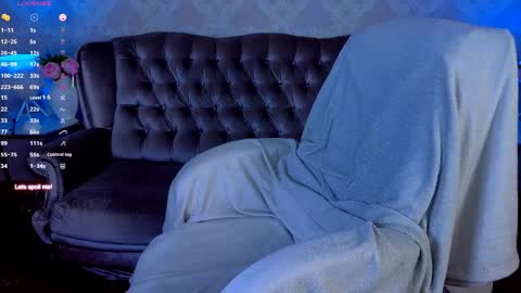 Snapshot of shame_lesss chatting on 04.09.26 Lessi online show from 04.09.26