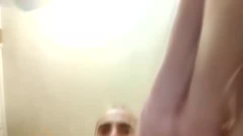 Snapshot of shamilka93 chatting on 10.22.25 Shamilka online show from 10.22.25