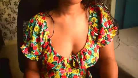 Snapshot of shanaya_indian chatting on 09.16.25 shanaya indian online show from 09.16.25