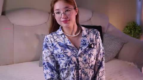 Snapshot of shandrahoner chatting on 05.07.26 Liza online show from 05.07.26