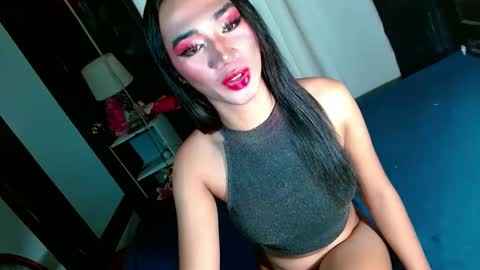 MISS SHANE online show from 02.06.25