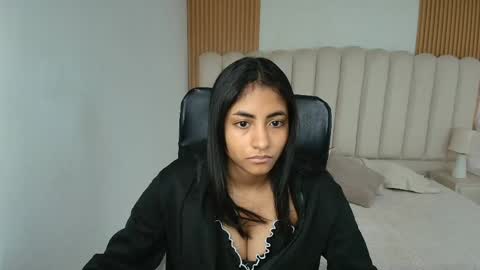 shanelle online show from 04.25.26